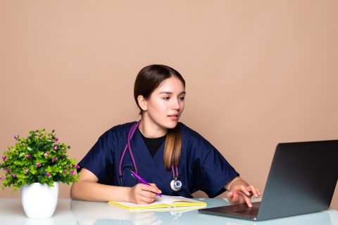 Tips on How to Be Successful in an Online Nursing Class